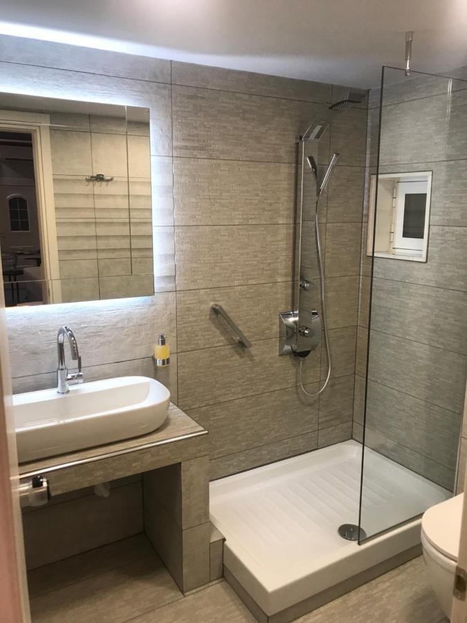 Avra Comfort Rooms - Family Nea Poteidaia Exterior foto